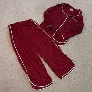 Aerie Off-Duty Satin Piping PJ set in Burgundy